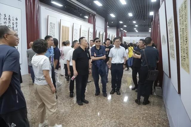 问小白-何应辉书法工作室在绵阳以书法“溯源问道”(6)