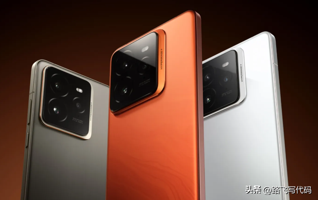 真我开始卷“电池”了，320W秒充遇上15000mAh，发热该怎么解决？