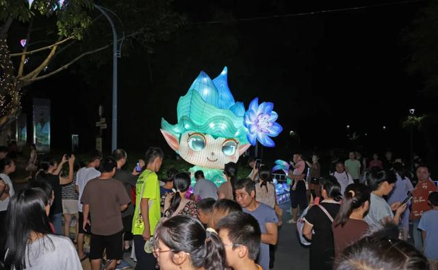 至10月8日！大型夜游灯会、花海市集博饼……就在厦门→