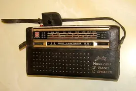 内蒙兵团六师94：被歧视大田夜审白战友，掏家底我买红灯收音机图片