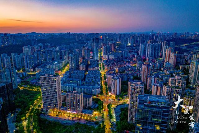 我想大渡口的夜景了