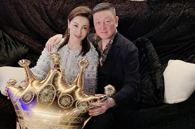 韩磊不忍了！曝光“情人”真相，揭穿白瑞真面目，狠狠出了口恶气