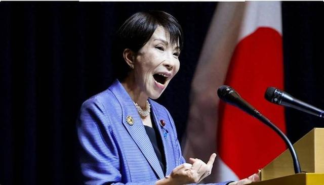 哭也没用！高市当众落泪谈及中国	，中方不再惯着，对日本追加反制