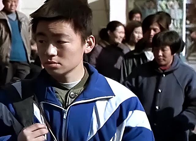 王宝强儿子已长大，是谁的亲儿子一目了然，观众：太像了