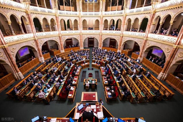 国际刑事法院法官被控性侵，“恰”在他对以色列总统下达逮捕令后