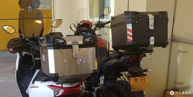 值得买的测评日记｜摩托踏板的ABS vS铝合金vs不锈钢尾箱评测