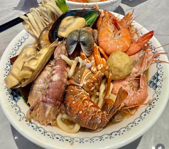 别乱逛！宁波这3个古镇才是必选项，文化、水乡、海鲜全拿捏