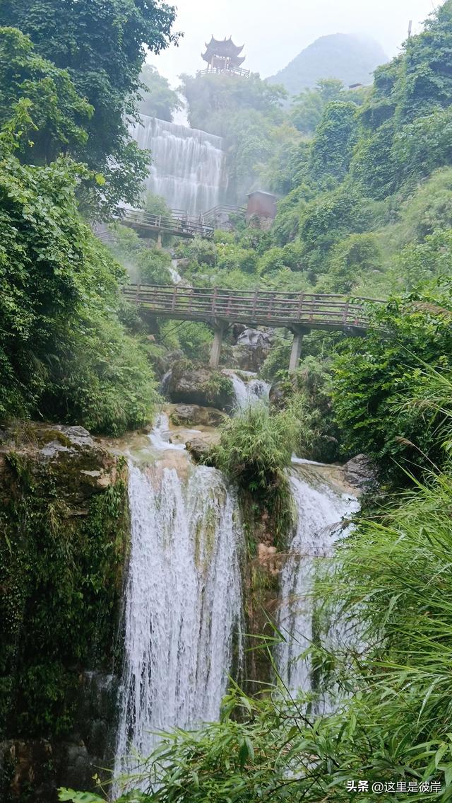 带着老爸乘宣威客运巴士去尼珠河大峡谷