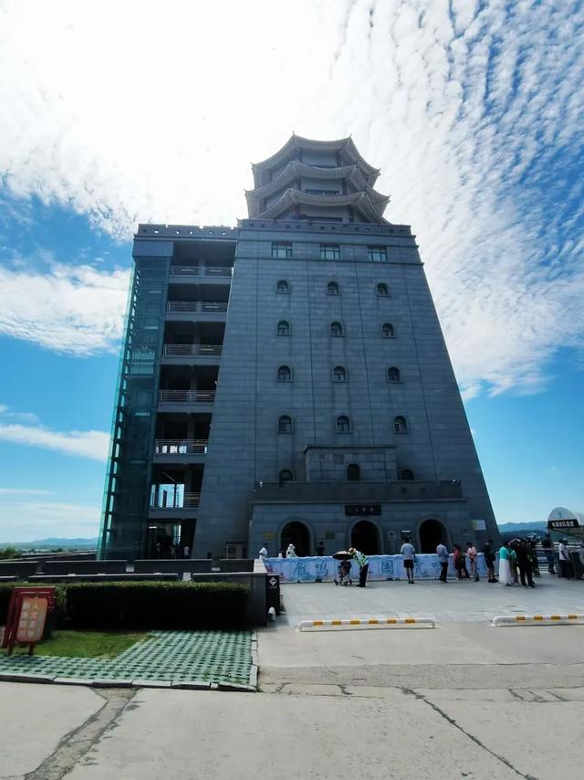 一座让人心情沉重的景区