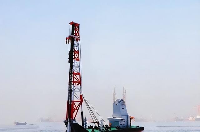 没钱还是没技术？琼州海峡仅20公里，为什么不能建跨海大桥？
