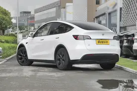 24.99万的特斯拉 Model Y为何稳坐第1，真的是因为5年免息？图片
