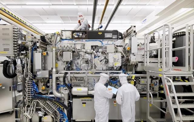 全都“叛变	”了，台积电、三星接连宣布，外媒：中国不买了？