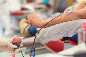 人类返老还童不远了？有抗衰老研究证实，换血能变年轻？涨知识了图片