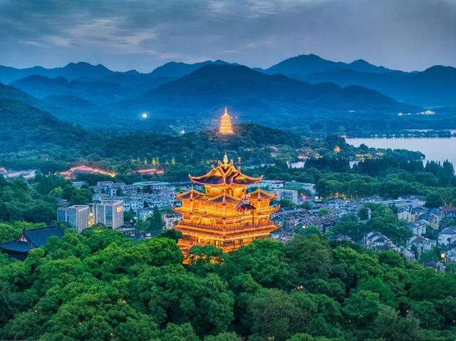 福利又来了,最高立减300元🥳上城文旅消费券抢不停!