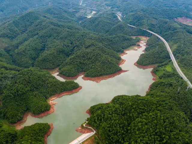 车轮停转，茶香登场！除了骑行，普洱的这些地方你值得去→