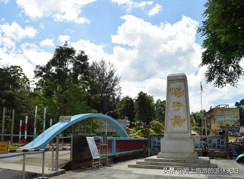云南德宏州：有边境城瑞丽、首府芒市，还有众多美食、民族节日