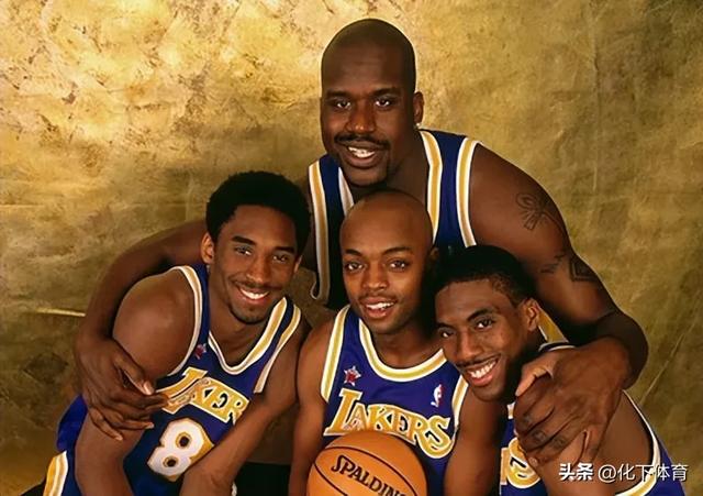 NBA历史上唯一一次,球队替补球员却成为了当年全明星的首发球员