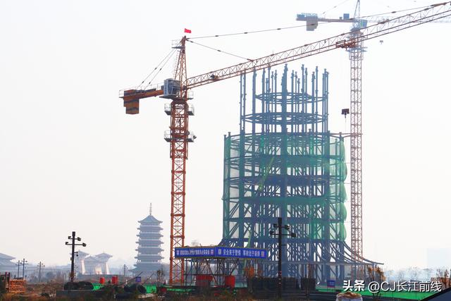 河南淮滨：一座99米地标文化观景塔正在建设中