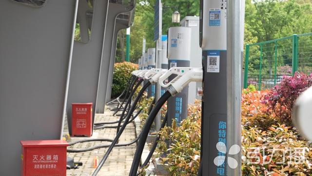 让电动汽车变成“充电宝”！张家港首座充放电微网站投用