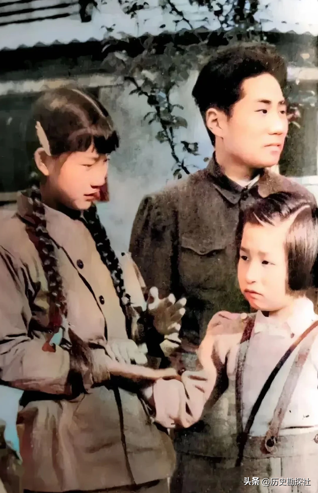这是刘思齐的真实样貌，长相甜美，笑容清纯，这可不是演员扮演的