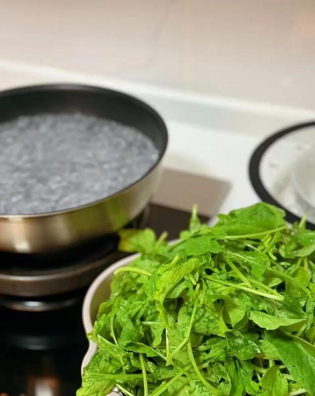 自带“青霉素”的3种蔬菜，建议：天冷经常吃，提高免疫力少生病