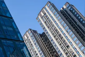 武大硕士疯狂吐槽嘉峪关，炸出一个真实的“一线省份”图片