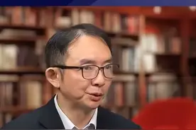 崇洋媚外！专家强烈取消中国日历上的所有洋节，评论区炸锅！图片