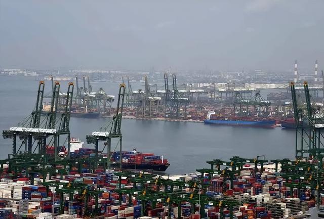 新加坡急了？要中国继续依靠西方，海南封关，新加坡百年饭碗要砸