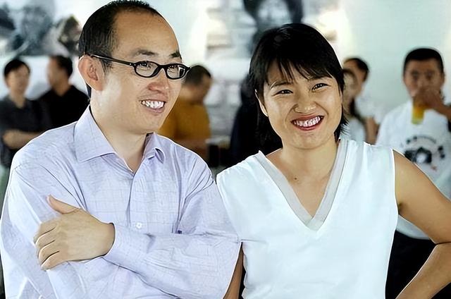 善恶终有报：疫情时对中国一毛不拔，却大方捐美国6亿，如今咋样