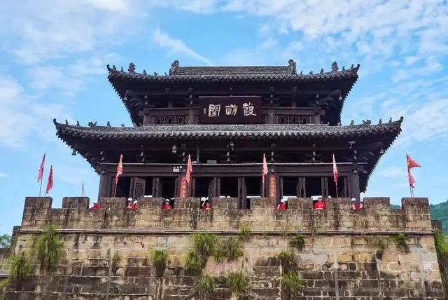 全部免票！高铁1.5h直达山水奇绝小城，过中国唯一女儿节！人均50地道风味吃到撑！