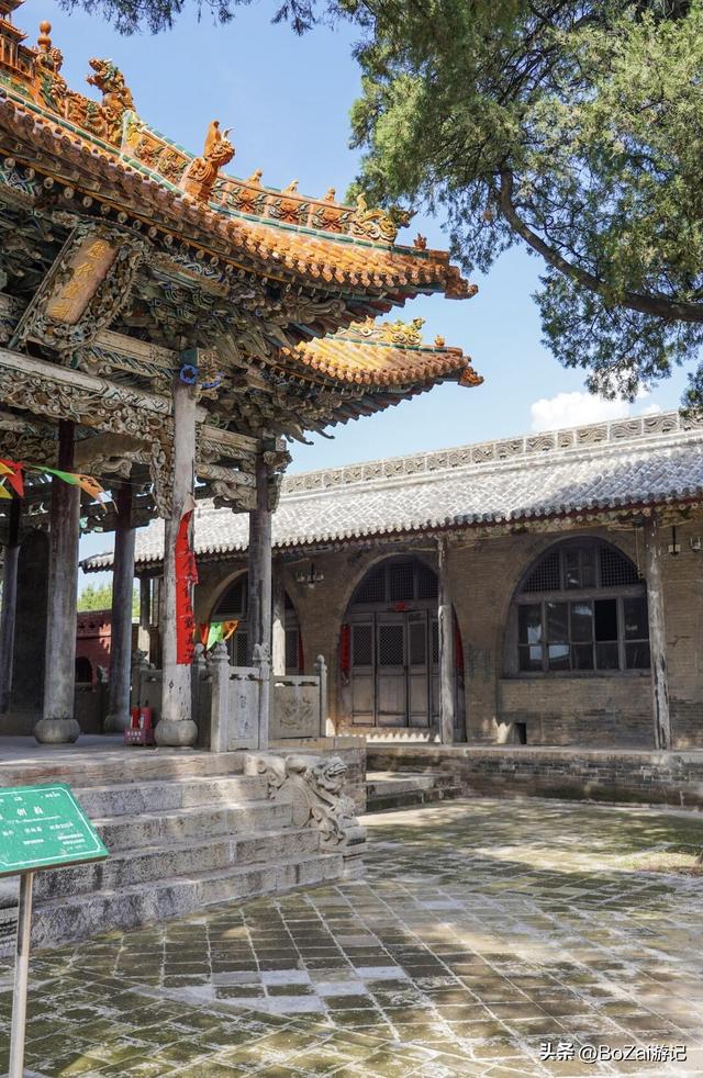 介休东岳庙，藏在小山村的明清古建，献殿斗拱木雕琉璃惊艳时光