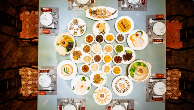 年味十足的山东宝藏小城，不仅是鲁菜重要发源地，还是“中国琉璃之乡”！