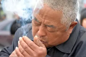 粗支烟和细支烟，哪个危害更大？看完你就明白了！图片