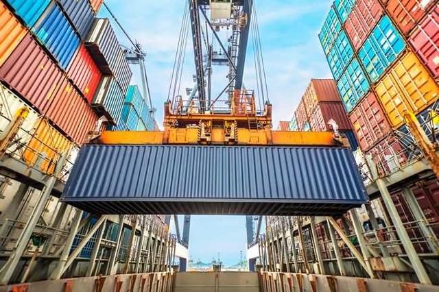 上半年，中国GDP达到9.19万亿美元，将接近美国GDP的62%