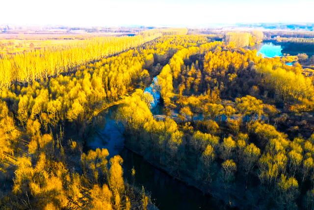 颜值爆表！快来解锁“太行天池”冬日新Look