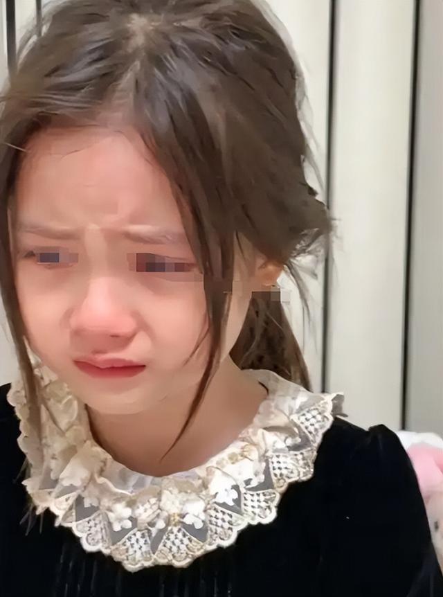 35岁农村少妇坦言:丈夫出门在外打工5年,邻居王大爷帮她很多忙