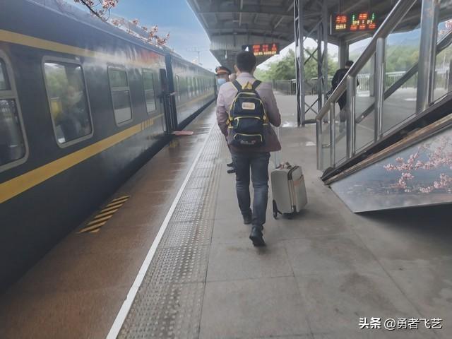 人到中年