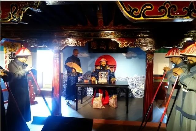 六世班禅进京真相，乾隆用宗教怀柔	，换来边疆60年安稳