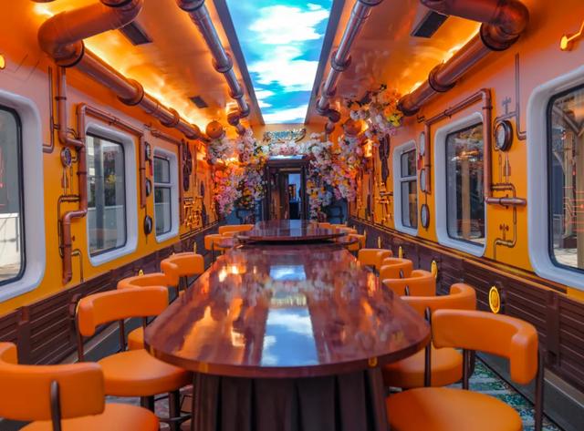 明日出发!颜值爆表的“神秘列车”来了!