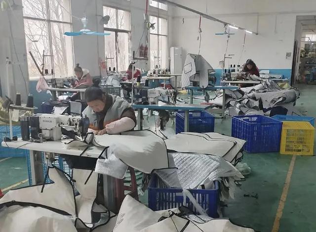 2万块起步,日赚1千,这个加工生意让很多家庭找到挣钱门路