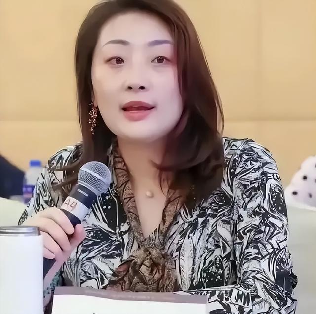 娃哈哈遗产风波没完，宗馥莉再传3大重磅消息，孟晚舟真没说错