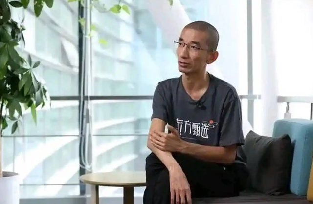 俞敏洪官宣孙东旭离职东方甄选，文案信息量大，证实董宇辉没说错