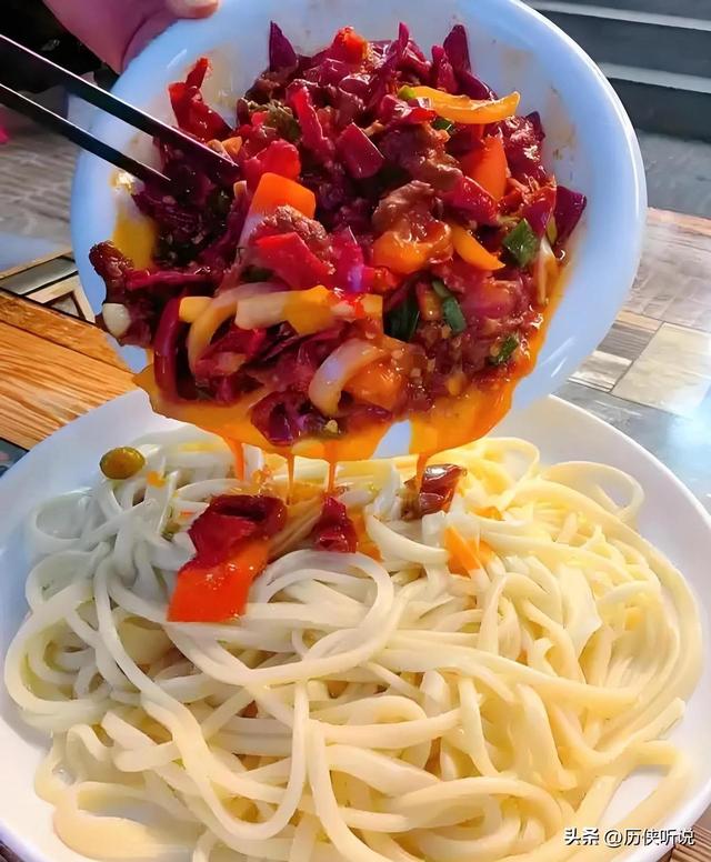 去新疆旅游，最重要的事只有一件：把钱带够！新疆的消费远超想象