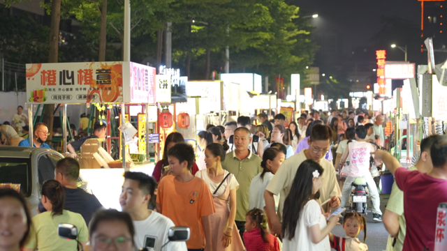 从街头吃到巷尾！桂城这些人气夜市，逛一次就上瘾