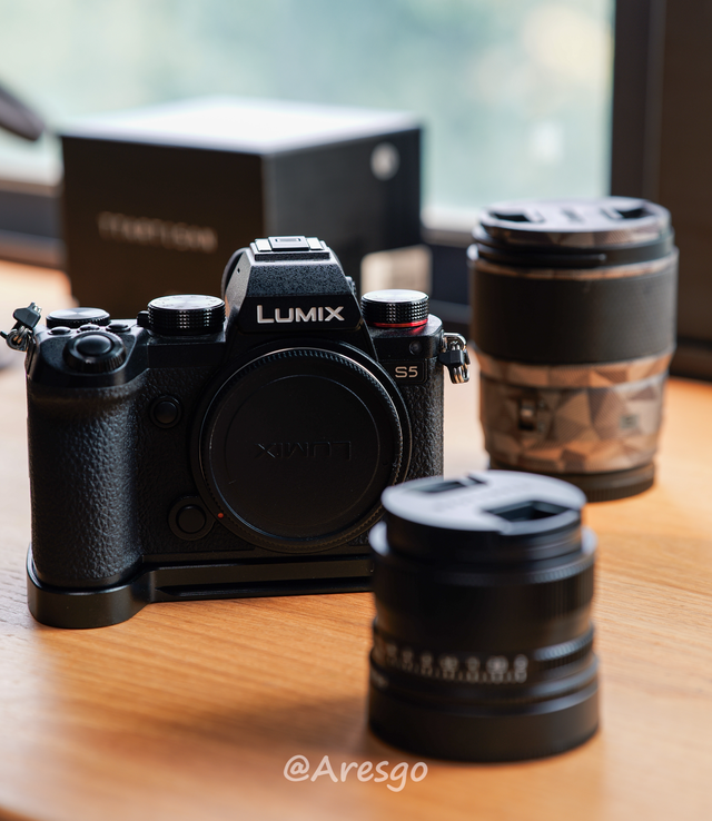 L卡口银色全金属高颜值镜头——铭匠75mm/F2镜头分享