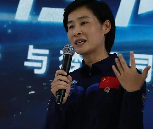 神舟二十号月底返航，神舟二十一号航天员确定，会有女指令长吗？