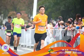 樱花季 越江湖｜武汉路跑协会资深跑者谈汉马：用心办赛获得跑友们认可，憧憬樱花赛道图片