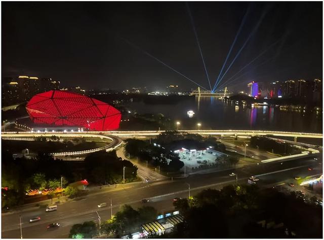 往事漫忆：金秋十月