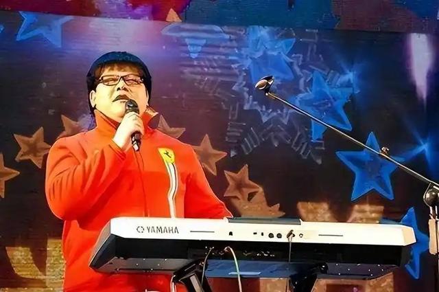 善恶终有报！目中无人的“盲人”歌手杨光，终于付出了惨痛的代价