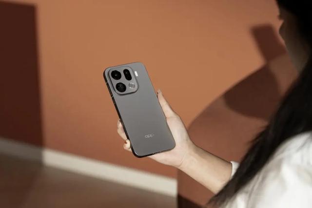 新一代“旅拍神器”!OPPO Find X9系列正式开卖